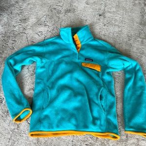 Patagonia pullover. Size medium.